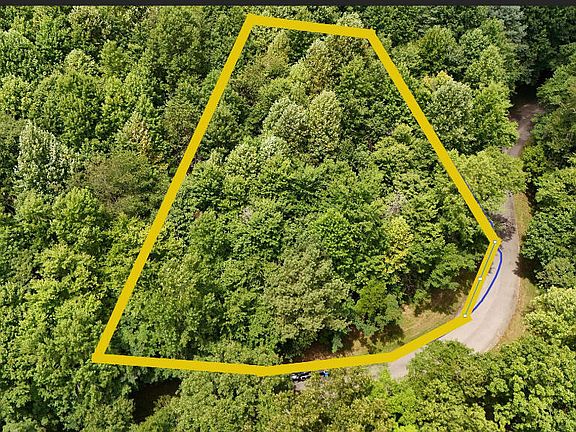 2nd image of Circle Dr