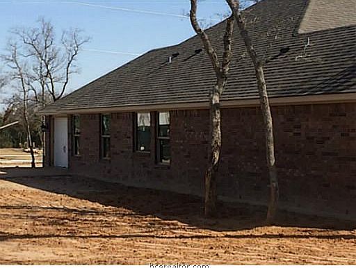 3rd image of 4201 Muncaster Dr