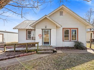 140 State Highway 150, New Waverly, TX 77358