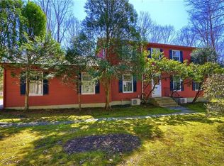 116 Lantern Ln, Exeter, RI 02822