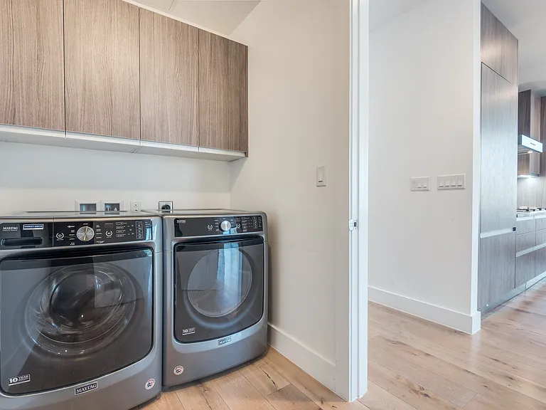 3130 N Harwood St #2606 — Photo 16