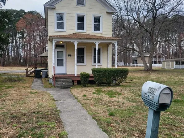 727 Bellwood Rd, Hampton, VA 23666