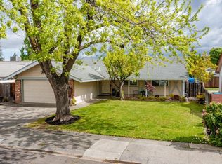 385 Azalea Way, Vacaville, CA 95688