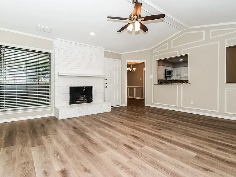 504 N Winding Oaks Dr — Photo 5