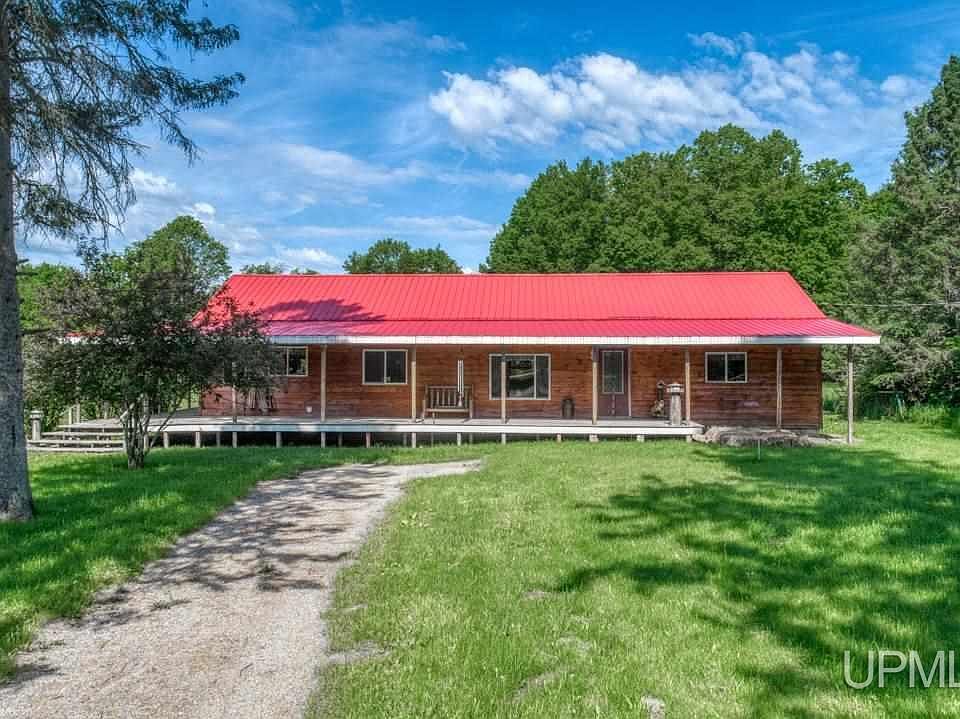 10843 County Rd #577, Daggett, MI 49821 | Zillow