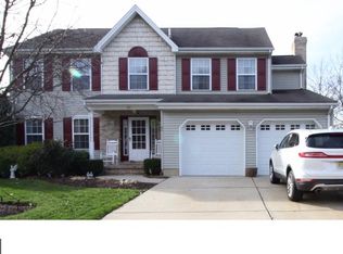 83 Vincent Dr, Burlington, NJ 08016