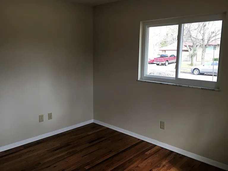 1216 Shanley Dr — Photo 20