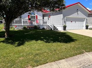 2738 Round Table Dr, Anderson, IN 46011