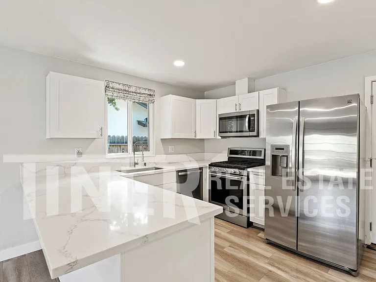 2771 Wissemann Dr — Photo 3