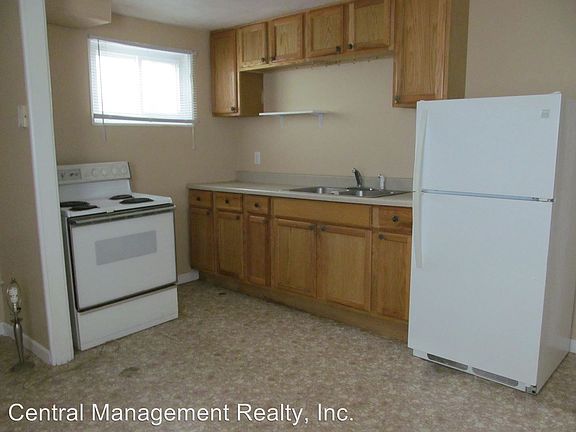 3rd image of 622 Manchester Dr