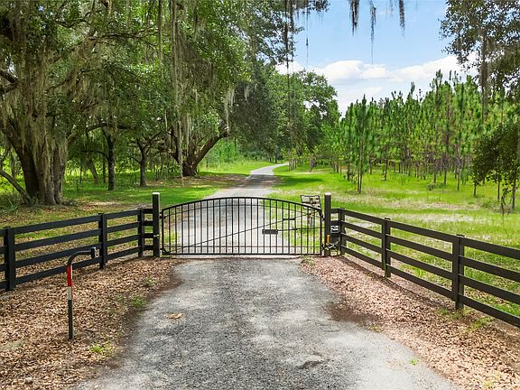 3rd image of 27247 Hallman Rd