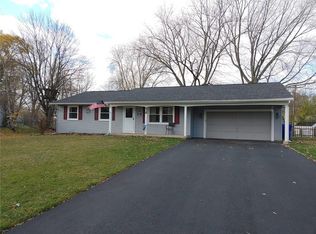 36 Cutter Dr, Rochester, NY 14624