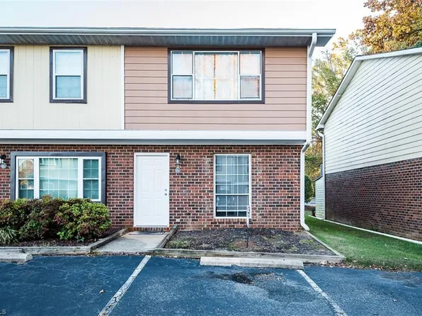 1241 S 5th St APT B4, Mebane, NC 27302