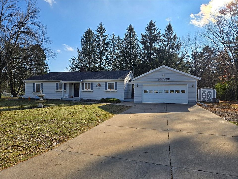 1st image of 460 Elm Avenue W