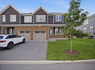 651 Chillerton Dr, Ottawa, ON K2J 6X9