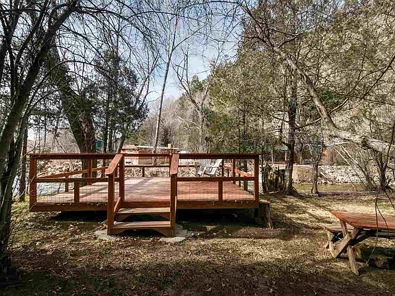 5th image of 27 Mountain Trout Ln