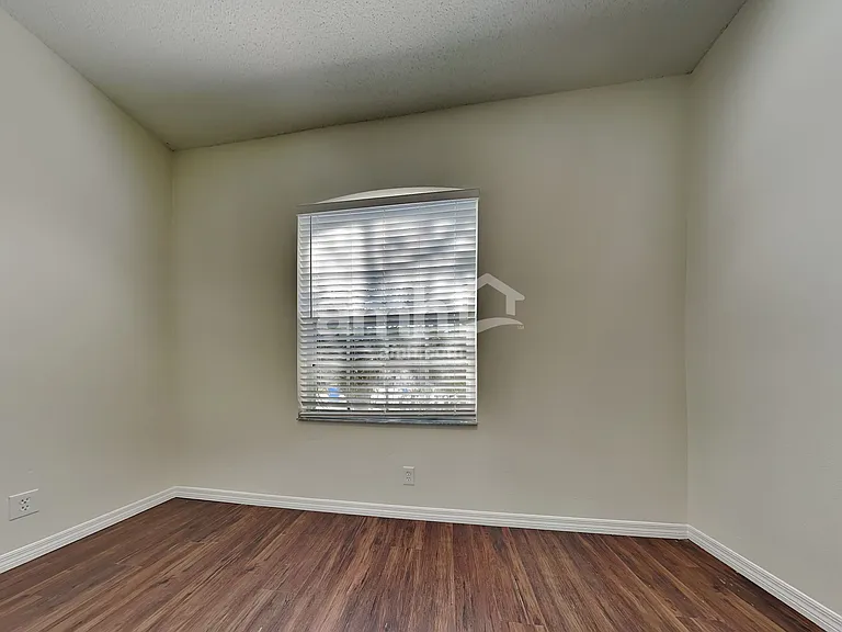12727 Westwood Lakes Blvd — Photo 13