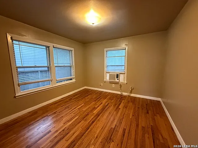 555 N Union Ave — Photo 17