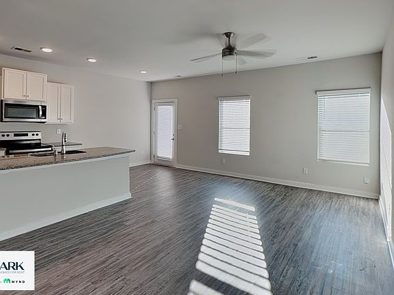 3rd image of 26289 Beech Grove Ln