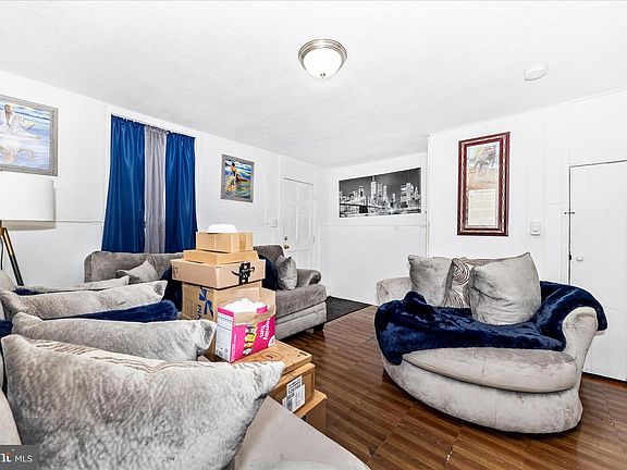 5th image of 432 N Bentz St
