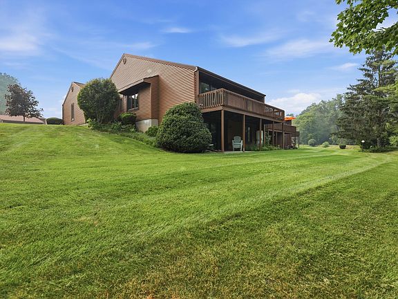 2nd image of 625 Maple Creek Dr #35