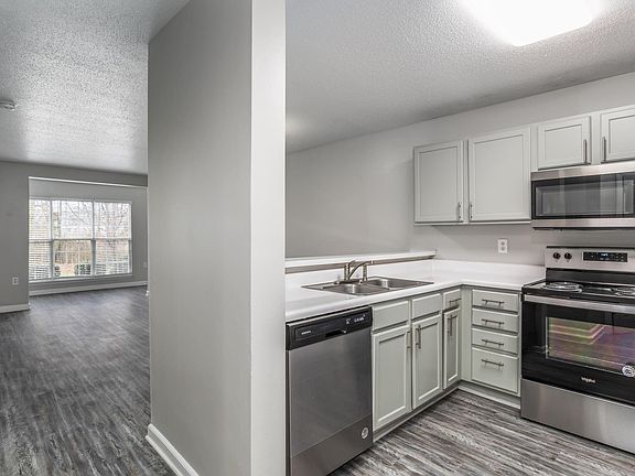 4th image of 514 Coapman St APT 3A