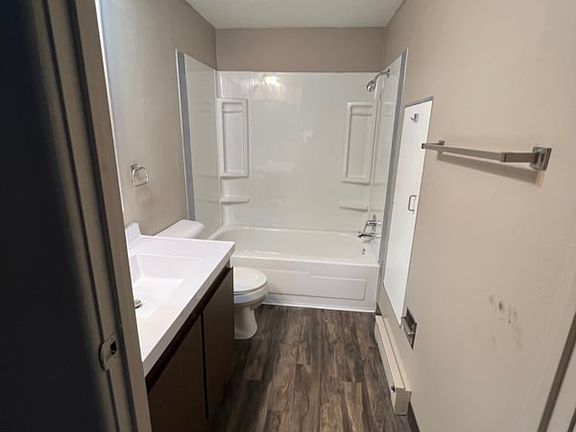 4th image of 1321 13 1/2 St S APT 301