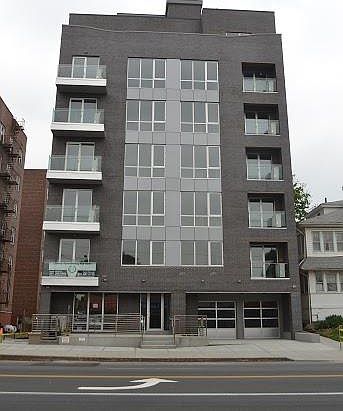 1st image of 19011 Hillside Ave APT 701