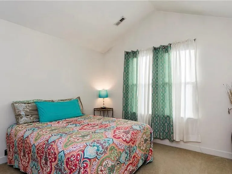 14607 Bass River Ct #D — Photo 8