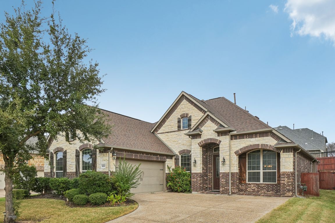 Amberwoods Ln-S2910-001.jpg