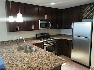 4th image of 9750 Crescent Park Cir Unit 118