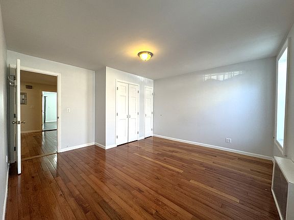 5th image of 1936 Bergen St APT 1