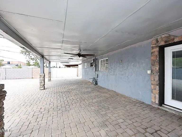 8806 N 30th Ave — Photo 31