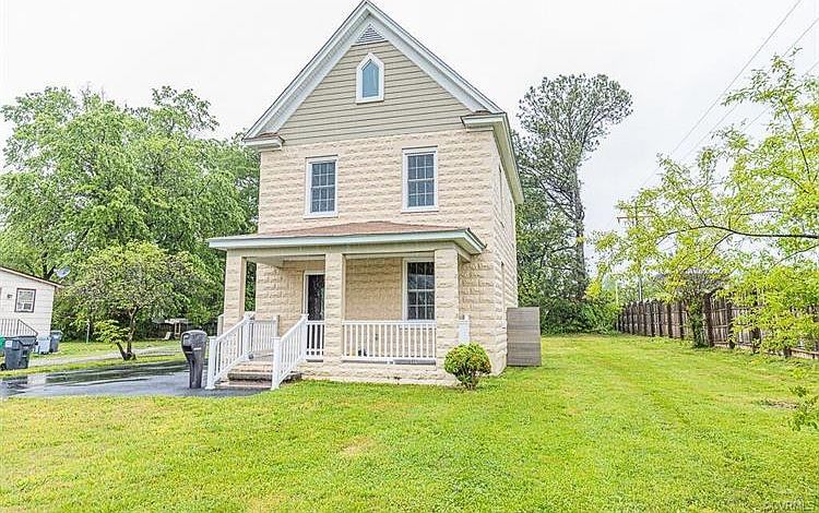 1st image of 506 College Ave