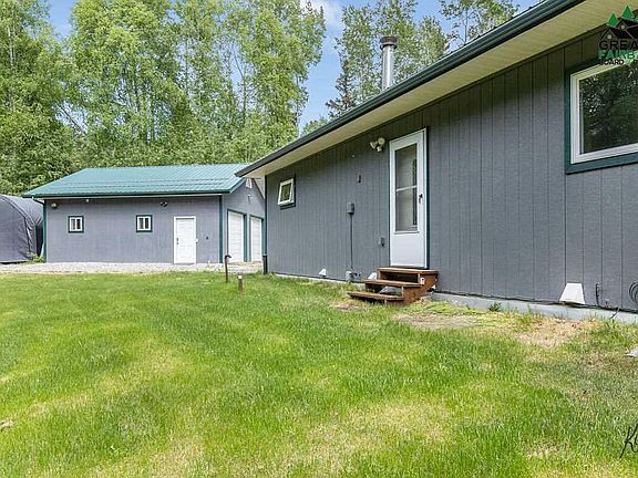 3rd image of 557 Bullion Dr