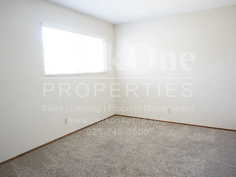 2119 Norse Dr — Photo 8