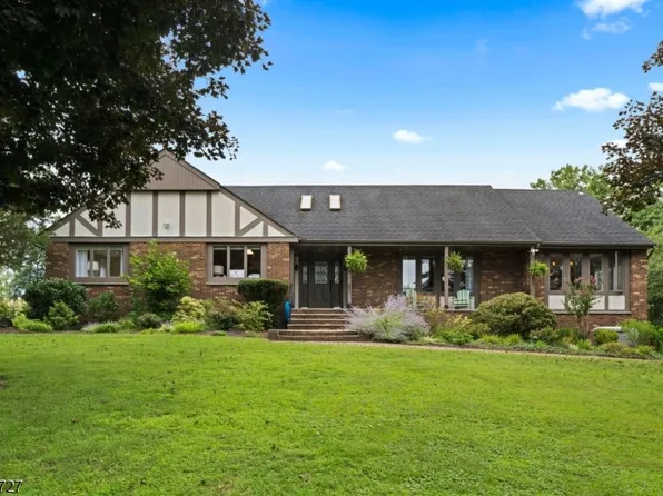 12 Craig Rd, Readington Twp., NJ 08853