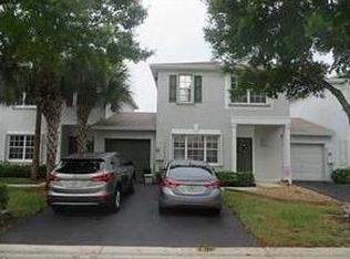 6009 N Golden Beauty Ln, Tamarac, FL 33321