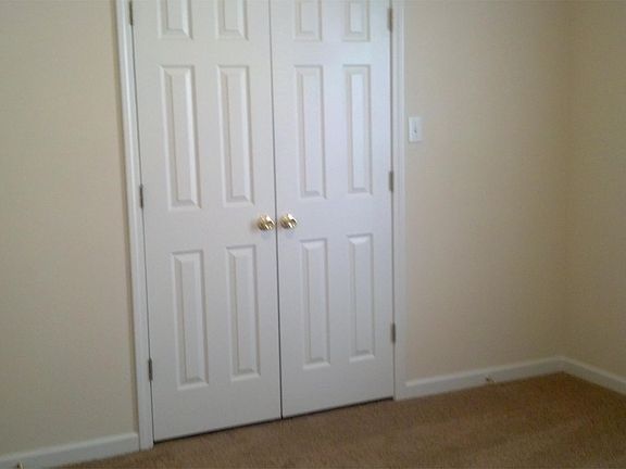 3rd image of 307 Melissa Dr