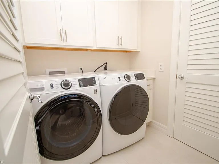 232 Indies Dr E #101 — Photo 12