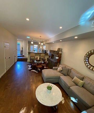 5th image of 621 W Ortega St