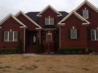 270 Shoreline Dr, Princeton, NC 27569