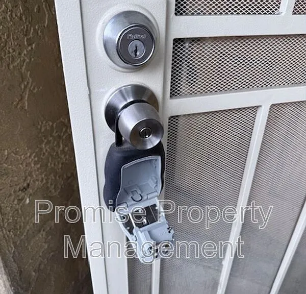 1737 Bayview Heights Dr #46 — Photo 2