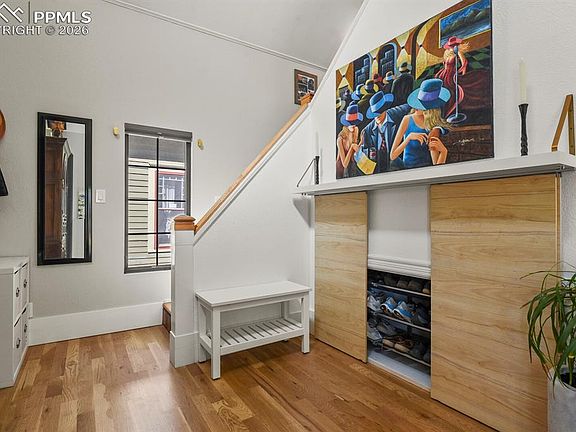 5th image of 805 N Corona St
