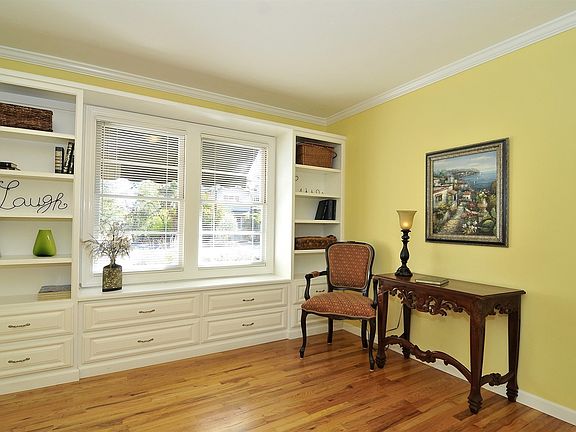 5th image of 2961 Lantz Ave