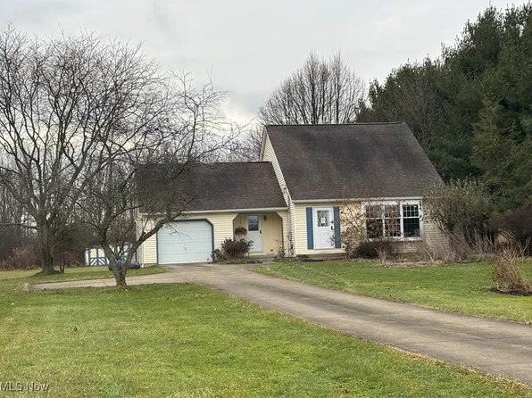 7646 Spencer Lake Rd, Medina, OH 44256