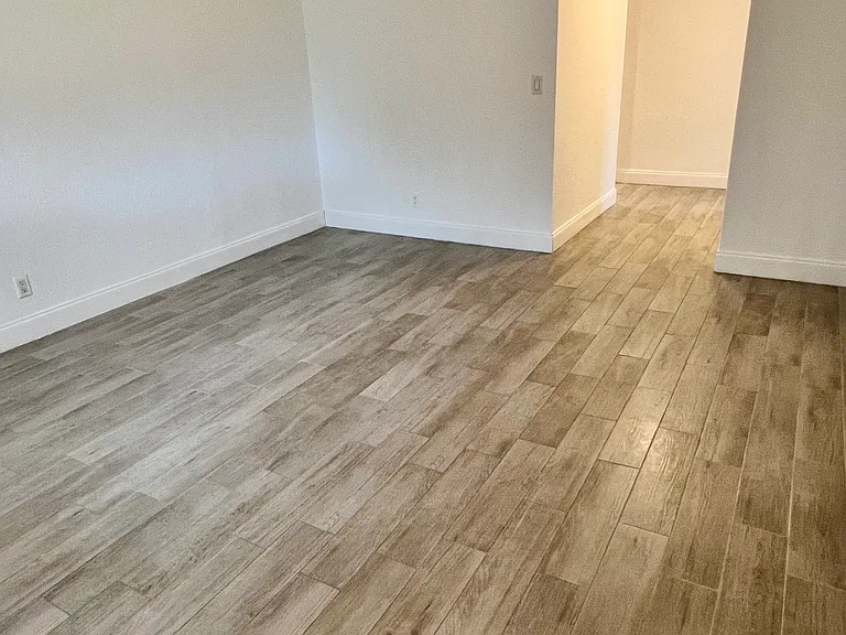 178 Lakeview Dr #201 — Photo 23