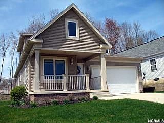 1st image of 190 Creekside Dr