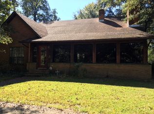 216 S Deer Creek Dr E, Leland, MS 38756