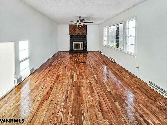5th image of 2909 Avenue C